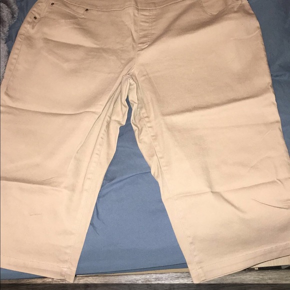 Plus size clothes - Picture 5 of 16